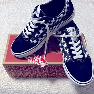 Brand New in Box Vans Checkered Suede & Canvas
